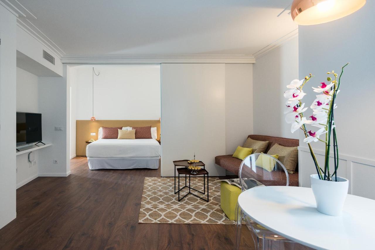 Divina Suites Hotel Boutique - Adults Only Ciutadella (Menorca) Exterior foto